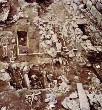 Visite commentée : la nécropole Saint-Martin et ses sarcophages du VIIe siècle