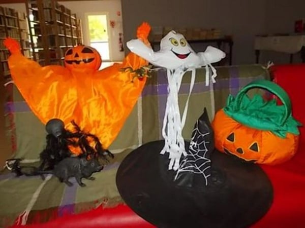 Lecture d’histoires pour Halloween